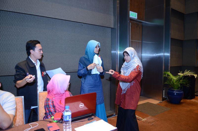 Hi tea alumni  14  049